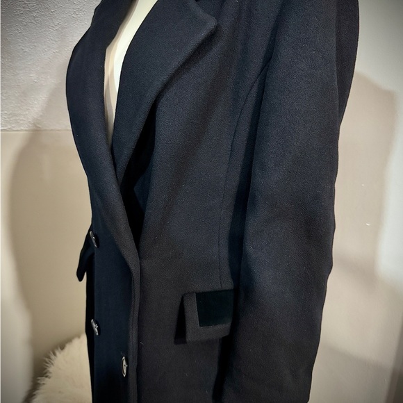 JGHook Long Black Trench Coat - Picture 7 of 16